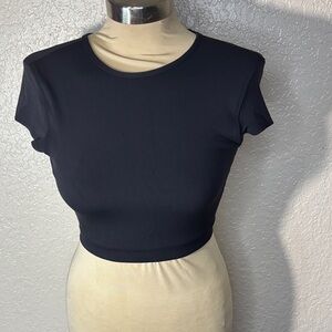 Lululemon crop top
